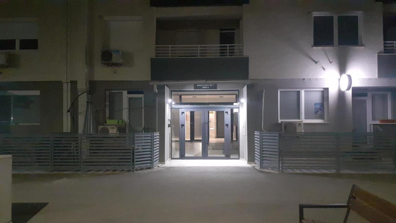 Wonderful Studio Apartment In Skopje Center エクステリア 写真